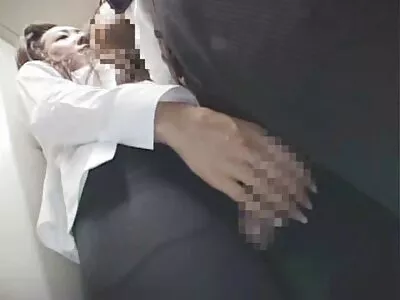 புஸி ப்ளே வீடியோ (அலெக்சா ரைடெல்)