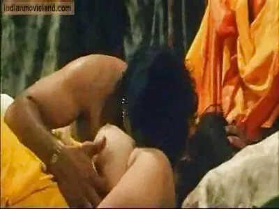 பணிப்பெண் கீழ்ப்படிய வீடியோ (ஜோஸ்லின் ஜேம்ஸ், ஜெஸ்ஸி ஆண்ட்ரூஸ்)