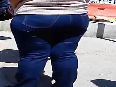 சூப்பர் ஸ்லிங் வீடியோ (கரிஷ்மா கேப்பெல்லி)