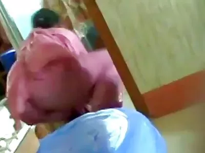ட்வெர்க் அண்ட் ஜெர்க் வீடியோ (சீன் லாலஸ், கெல்சி மன்றோ)